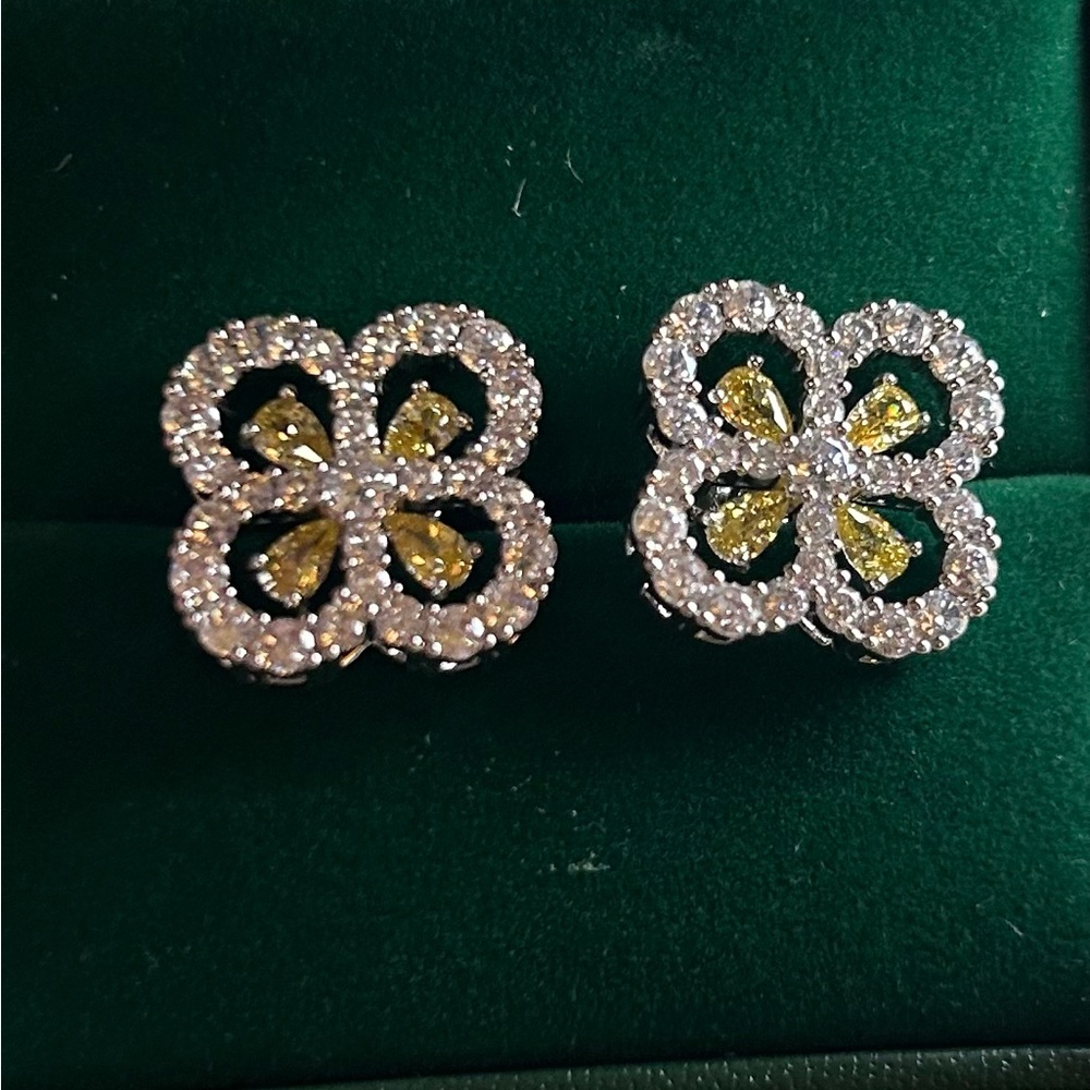 New Silver tone and Yellow Floral Earrings